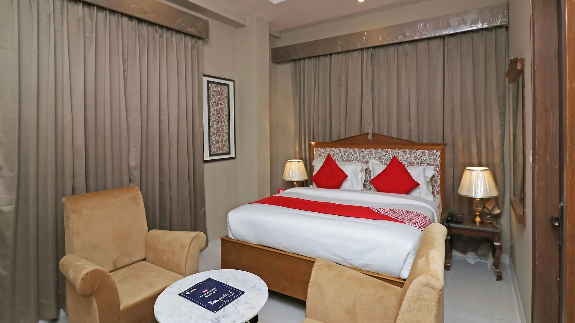 Oyo 13035 C1 Noosa Hotels Agra  3*, Agra (Uttar Pradesh)
